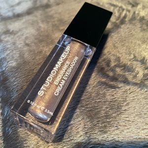 Studio Makeup Endurance Cream Eyeshadow